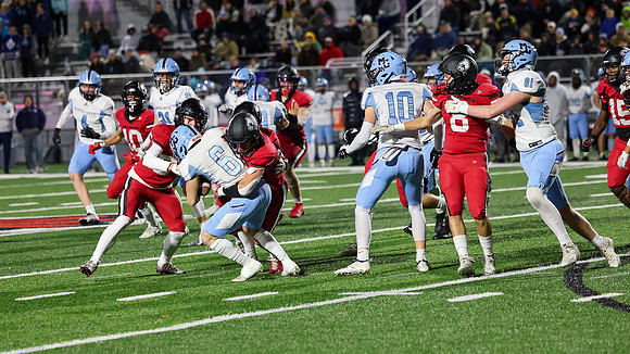 10-27-23 Monona Grove vs. Sun Prairie East Level 2 Playoff   (76)