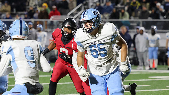 10-27-23 Monona Grove vs. Sun Prairie East Level 2 Playoff   (78)