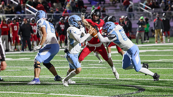 10-27-23 Monona Grove vs. Sun Prairie East Level 2 Playoff   (83)