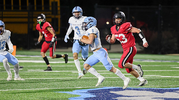 10-27-23 Monona Grove vs. Sun Prairie East Level 2 Playoff   (104)