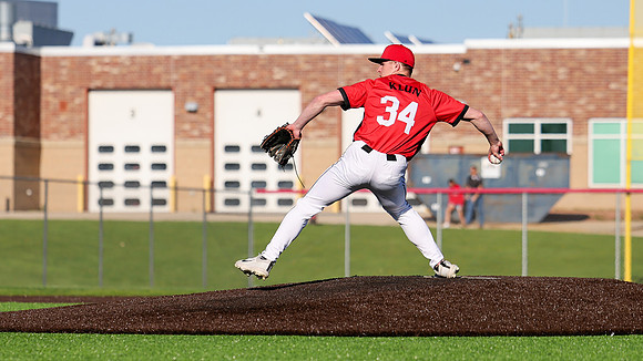 4-29-25 VARSITY vs. Madison East (735)