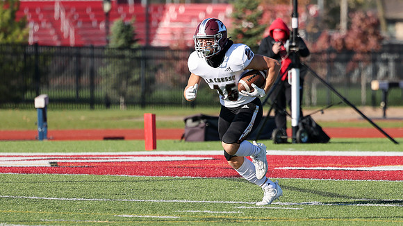 16 Tyler Stoltenburg (33)