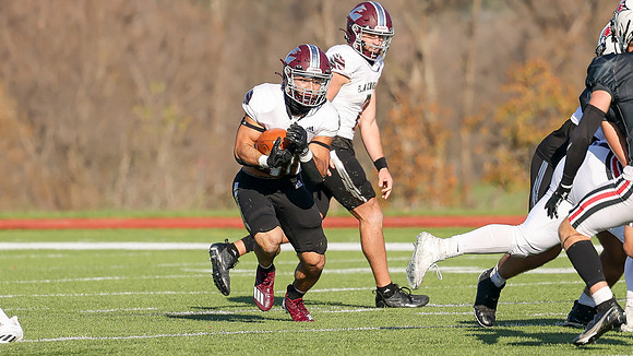 30 Gabe Lynch  (13)