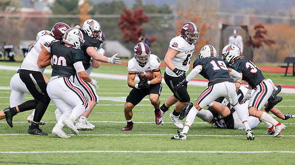 30 Gabe Lynch  (17)