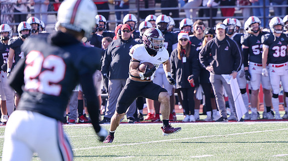 30 Gabe Lynch  (27)
