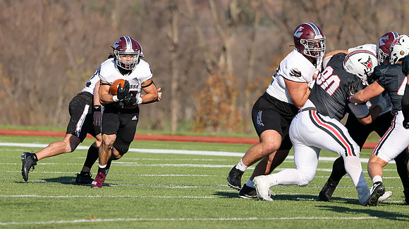 30 Gabe Lynch  (38)
