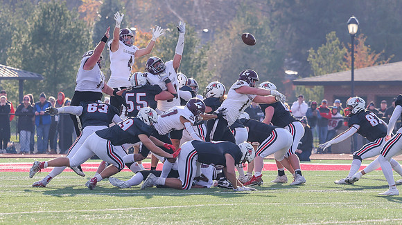 51 Zach Kehl (32)