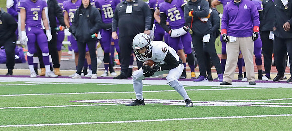 16 Tyler Stoltenburg (2)