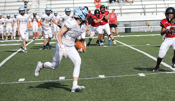 8-18-22 JV vs. Sun Prairie East  (14)