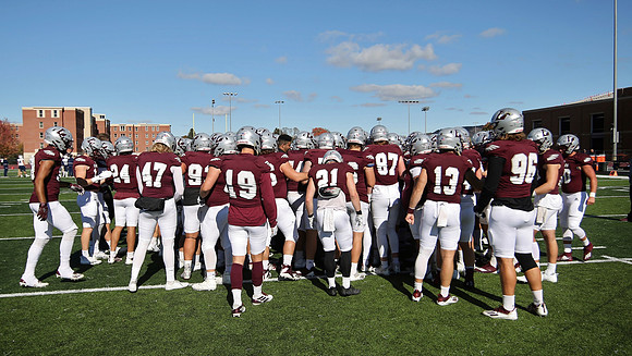 10-23-21 vs. UW Stout (6)