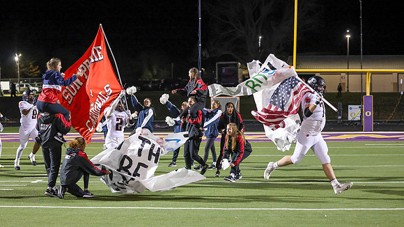 VARSITY Level 4 Playoff vs. Lake Geneva Badger 11-10-23 (17)