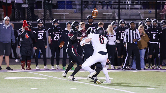 VARSITY Level 4 Playoff vs. Lake Geneva Badger 11-10-23 (59)