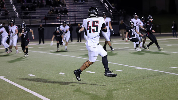 VARSITY Level 4 Playoff vs. Lake Geneva Badger 11-10-23 (66)