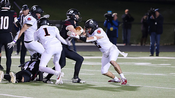 VARSITY Level 4 Playoff vs. Lake Geneva Badger 11-10-23 (78)