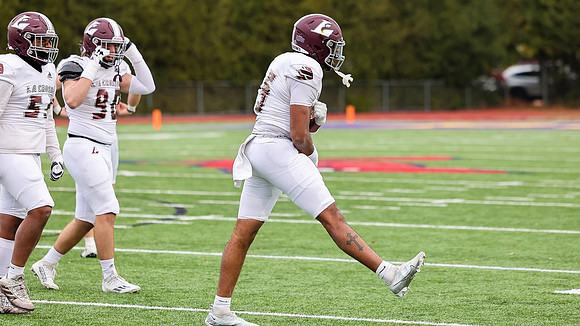 15 Christian Powell (40)