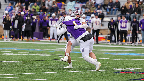 27 Caden Boettcher (12)