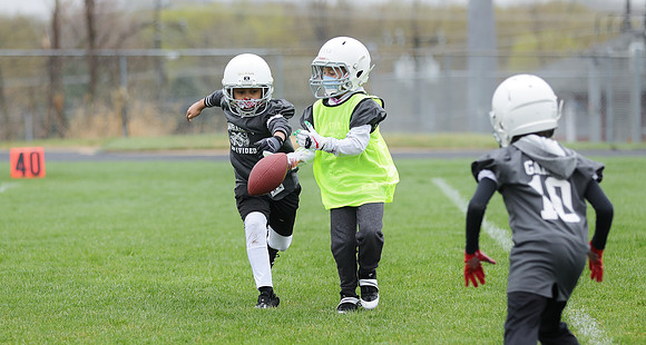 4-11-21 4th Grade A vs. 4th Grade B  (11)