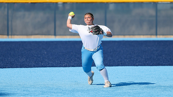 4-24-25 VARSITY Hits 4 Autism vs. Sun Prairie East (54)