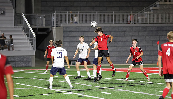 8 Landon Holmen (27)