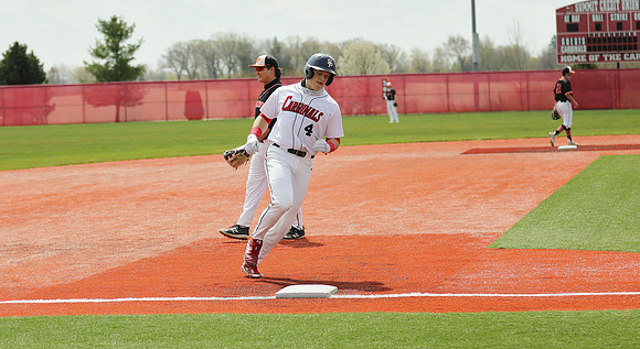 4 Josh Caron (24)