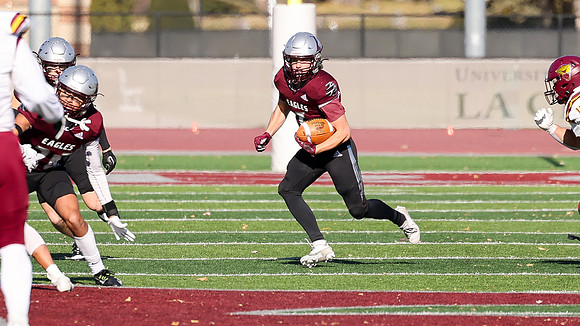 11-18-23 EAGLES Playoff Round 1 vs. UMN - Morris  (35)