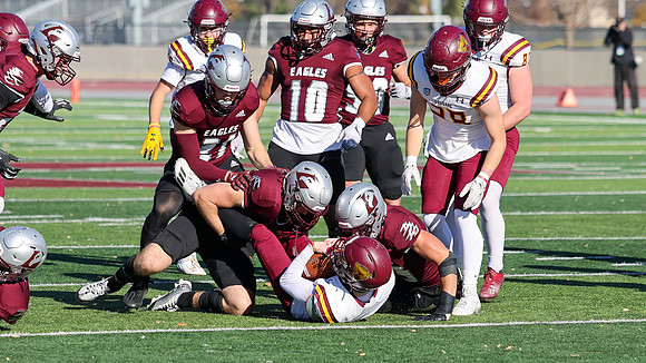 21 Jake Schara (5)