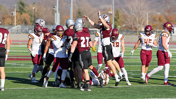 21 Jake Schara (7)