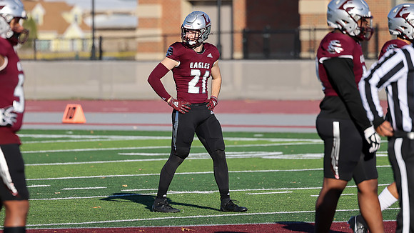 21 Jake Schara (14)