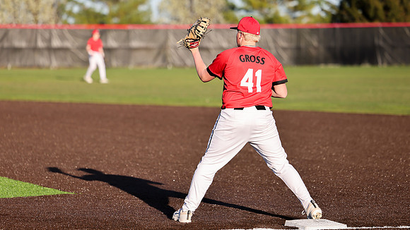 41 Easton Gross (16)