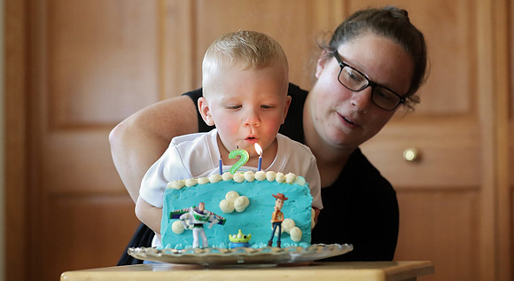 James V Birthday 2  (64)