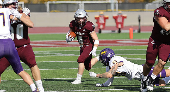 6 Joey Stutzman (24)