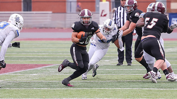 30 Gabe Lynch  (29)