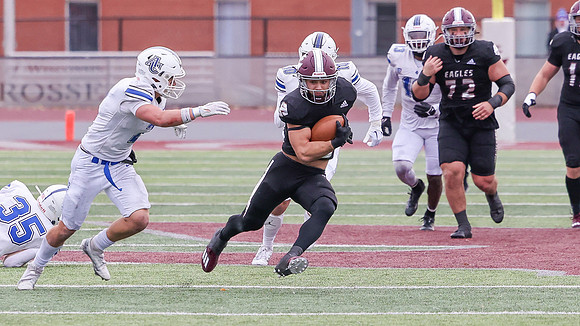 30 Gabe Lynch  (48)