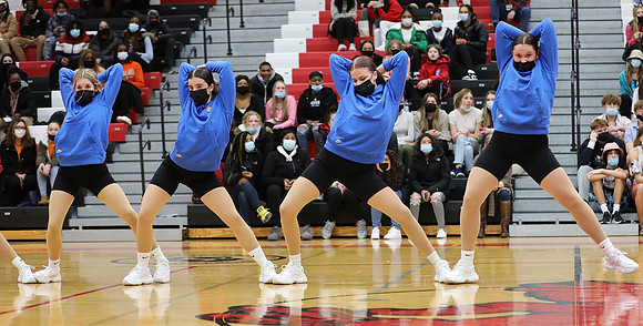 1-21-22 VARSITY Dance at Varsity Basketball Game  (46)