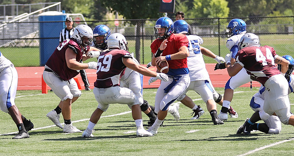 3 UWL 2018 Pre Season Scrmmage vs. U of Dubuque  (10)