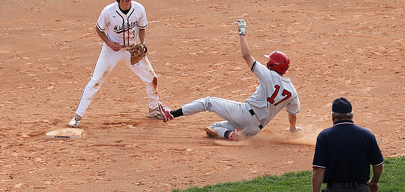 5-19-22 Varsity vs. Middleton  (26)