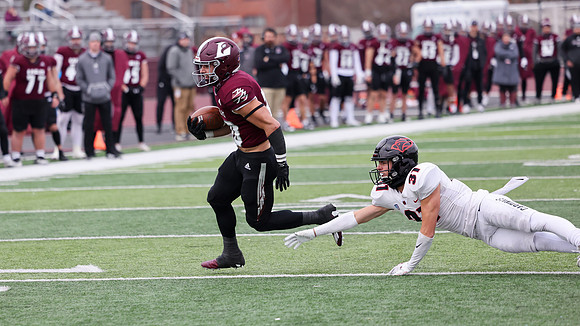 30 Gabe Lynch  (14)