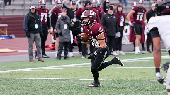 30 Gabe Lynch  (21)