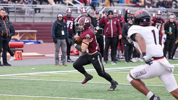 30 Gabe Lynch  (22)