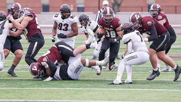 30 Gabe Lynch  (35)