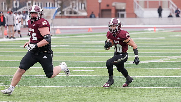 30 Gabe Lynch  (41)