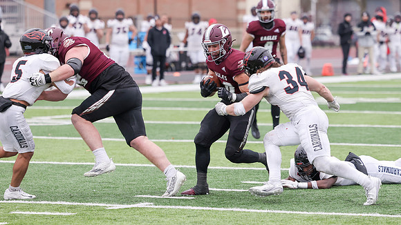30 Gabe Lynch  (51)