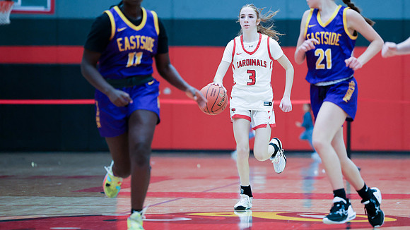 3 Ava Vogler (19)