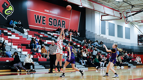 23 Kiya Dixon  (3)