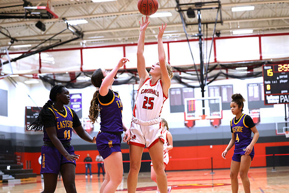 25 Keira Martin  (20)