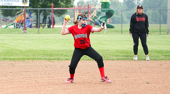 6-10-25 Ariella Softball Game (38)