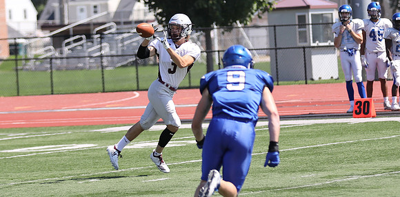 3 UWL 2018 Pre Season Scrmmage vs. U of Dubuque  (26)
