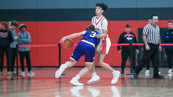 1 Jayvion Lythjohan (19)