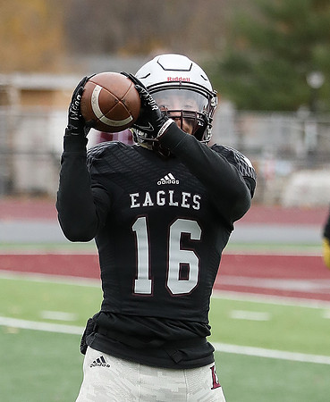 16 Tyler Stoltenburg (1)