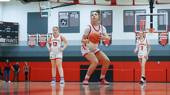 23 Kiya Dixon (28)